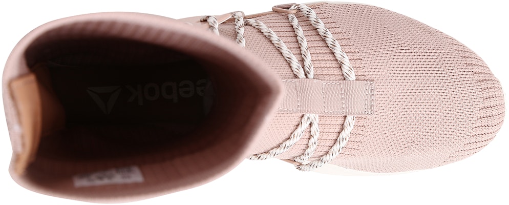 Reebok Runner Caged 高筒 跑步鞋 男女共享 粉紅色 Shop Reebok Runner Caged 高筒 跑步鞋 男女共享 粉紅色