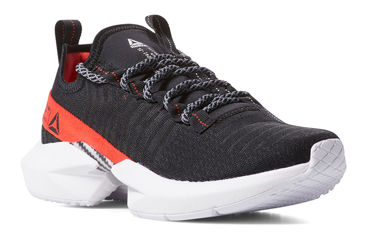 Lookbook Reebok Sole Fury ''Schwarz Rot'' DV8228