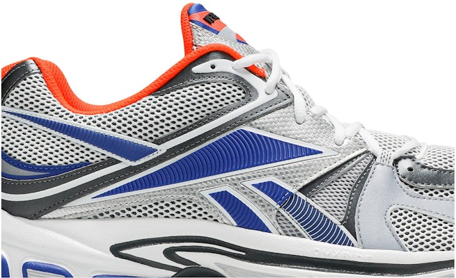 Reebok Spike Runner 200 'Putih Biru Kobalt Alloy' DV7671 Order Reebok Spike Runner 200 'Putih Biru Kobalt Alloy' DV7671