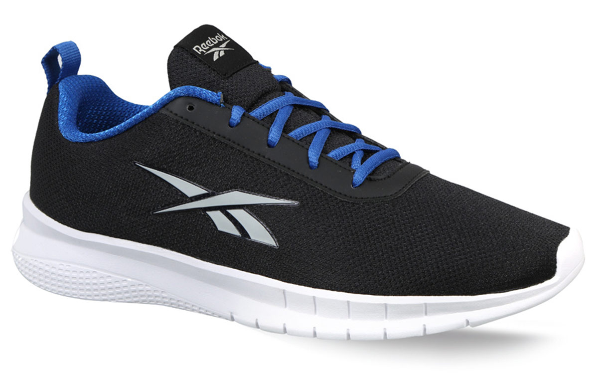 Lookbook Reebok Stride Runner LP 黑白色 跑鞋