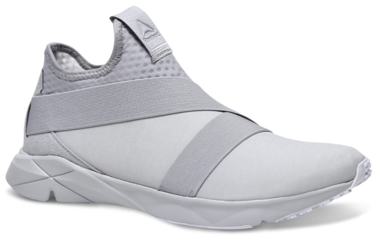 Lookbook Reebok Supreme Strap Low-Top ''Grigio'' CN7190