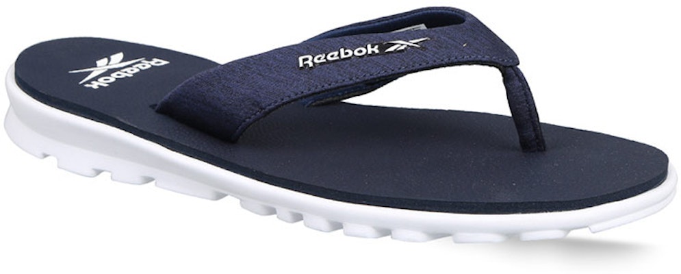 Reebok Selipar Renang Jubah 'Biru Putih' EW4178 Lookbook Reebok Selipar Renang Jubah 'Biru Putih' EW4178