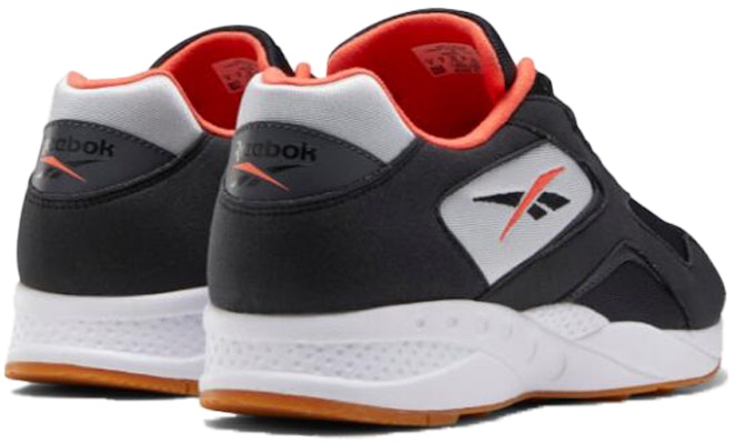 Reebok Torch Hex 復古低筒運動跑步鞋 黑橙 Shop Reebok Torch Hex 復古低筒運動跑步鞋 黑橙