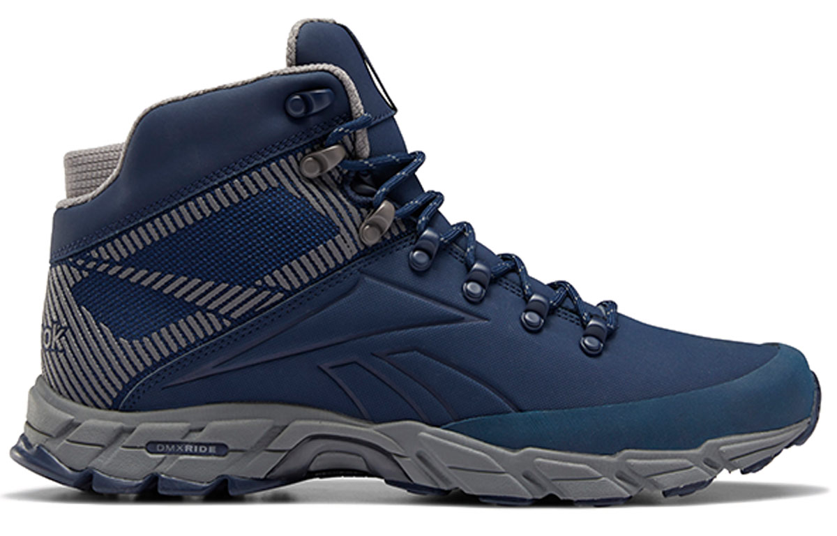 Order Reebok Trailchaser Mid ''Navy Blau'' FU8508