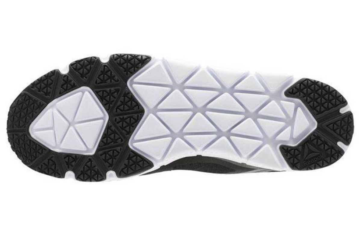 Details for Reebok Trainflex 輕便透氣 低筒休閒跑步鞋 黑白
