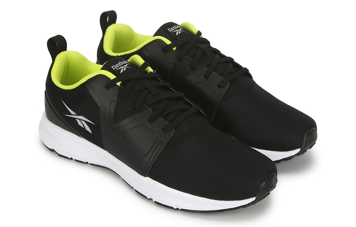 Lookbook リーボック トレーニング ハイドロ (黒/緑) EW4300