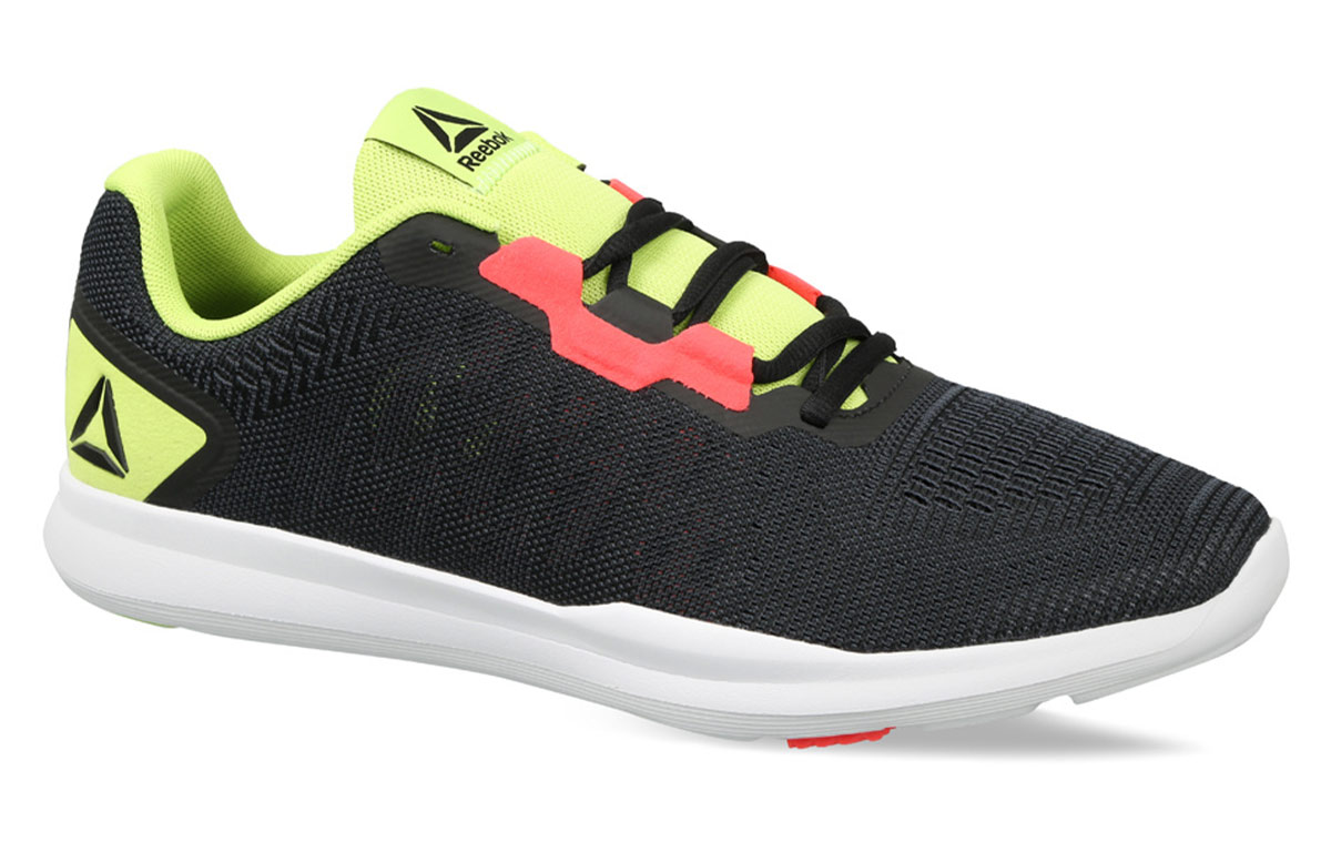 Lookbook Reebok Training Sprint Tr Ii 'Hitam Hijau Merah' DV4325