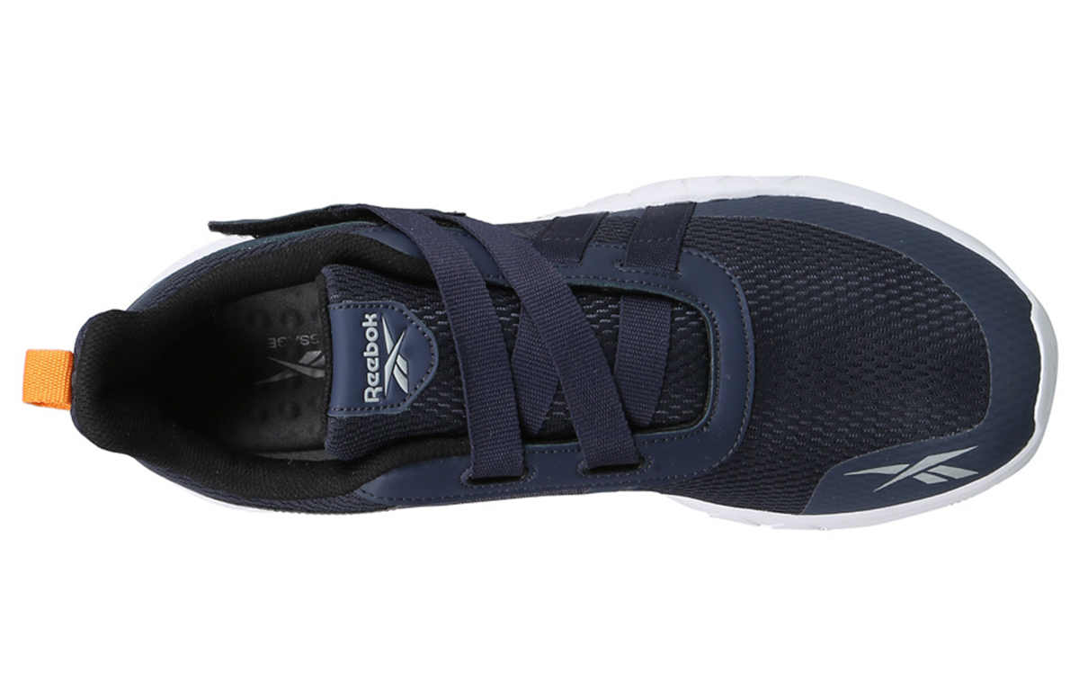 Shop Reebok Training Traction ''Blauer Low-Top Laufschuh'' EX4071