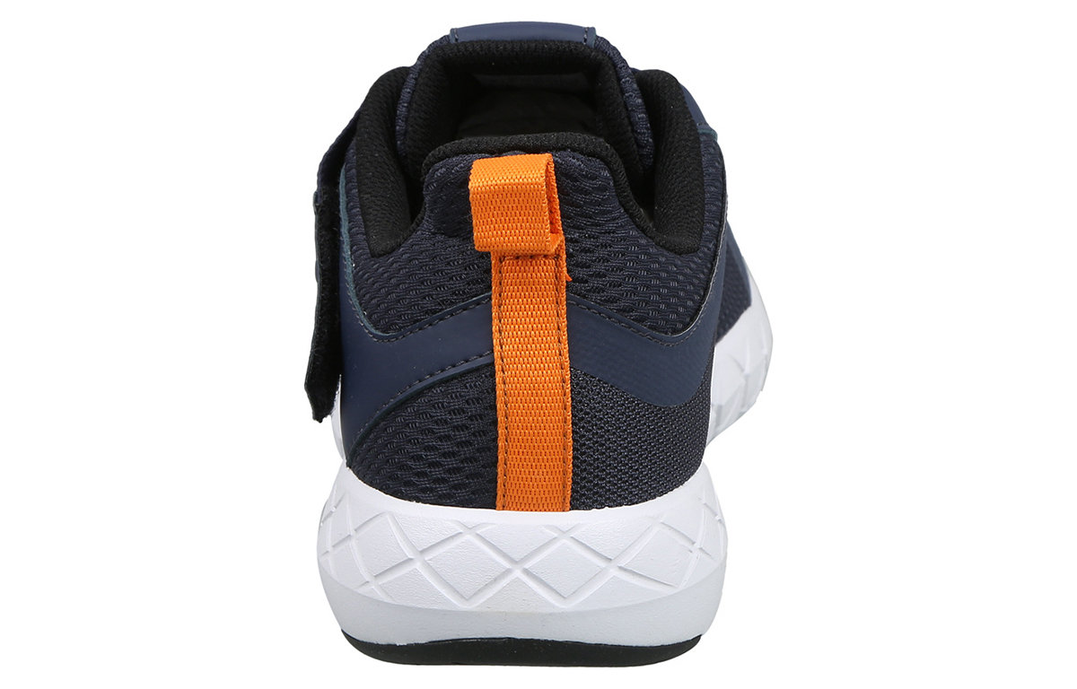 Purchase Reebok Training Traction ''Blauer Low-Top Laufschuh'' EX4071