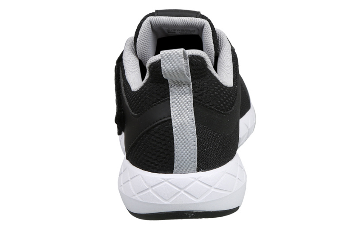 Purchase Reebok Training Traction Low 'Black' EX4069