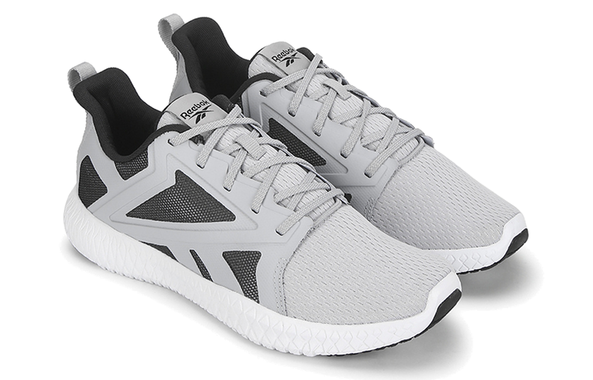 Lookbook Reebok Training Varys ''Grauer Laufschuh'' EW4270
