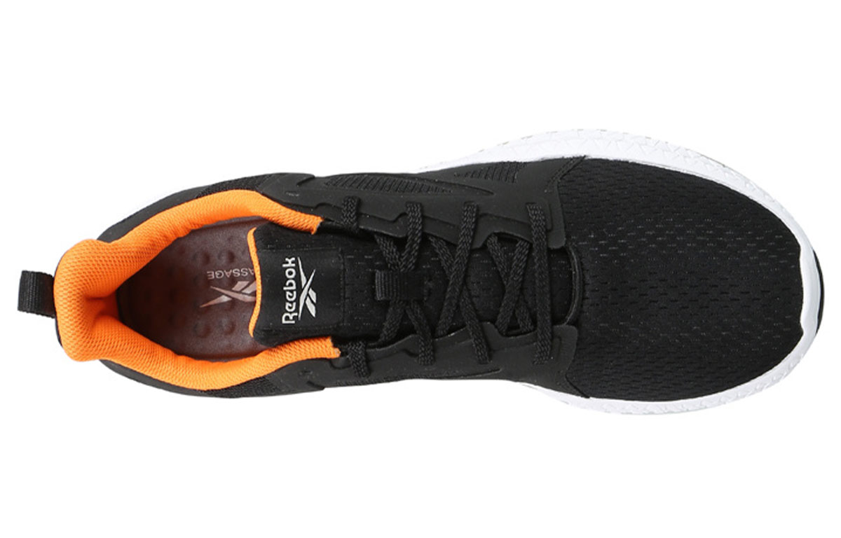Shop Reebok 訓練 Varys 黑橙 跑步鞋