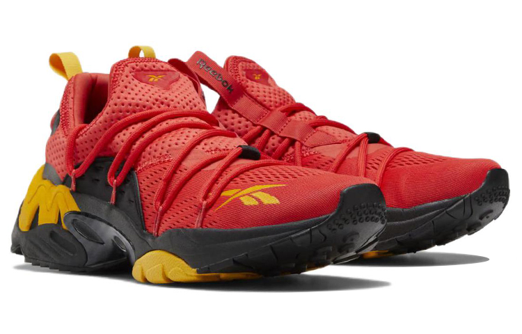 Lookbook Reebok Trideca 200 FV9293