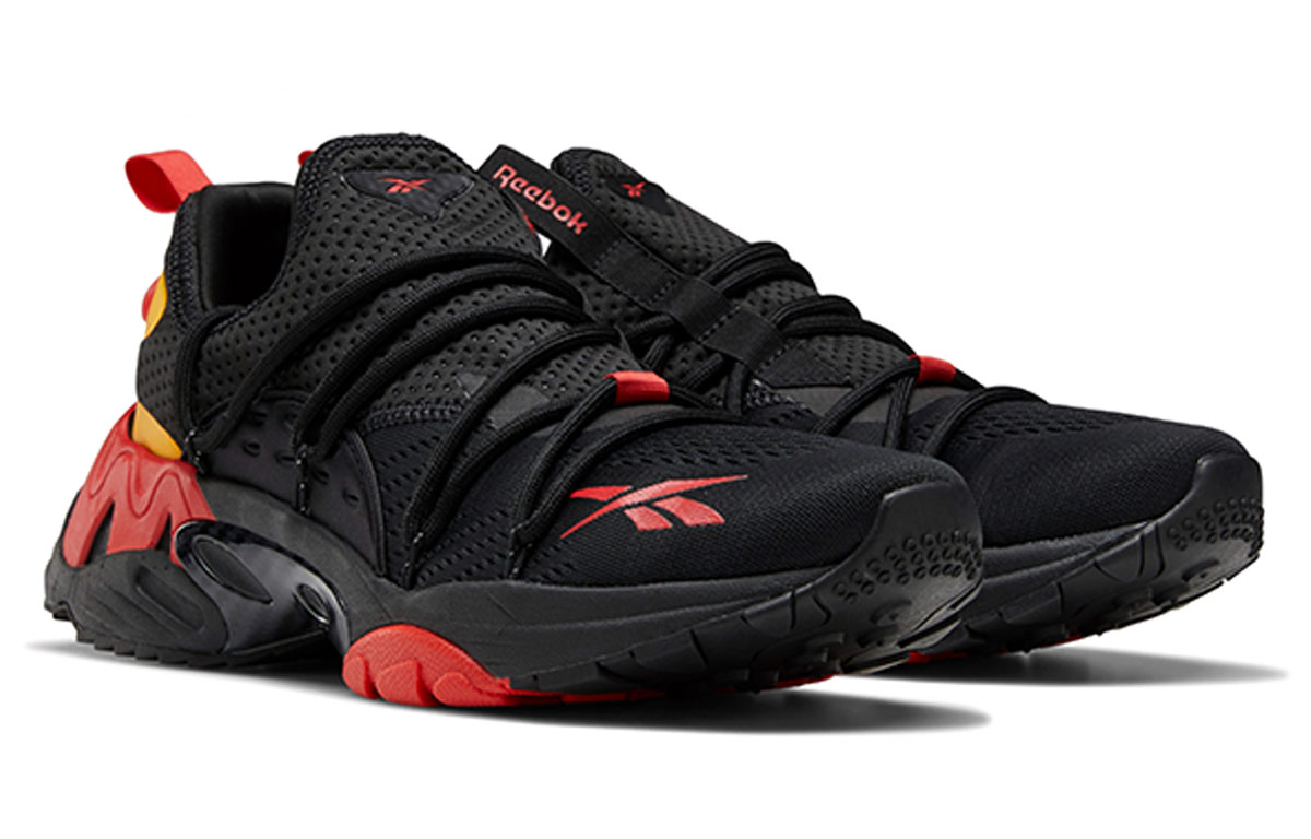 Lookbook Reebok Trideca 200 Merah 'Hitam' FV9294