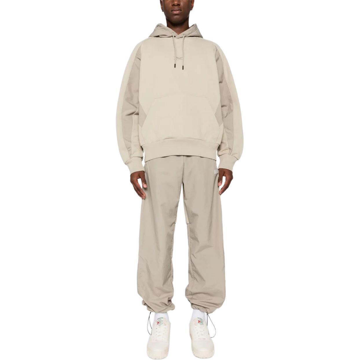 Lookbook 리복 유니섹스 베이지 자수 레터링 긴팔 풀오버 후디 RMBB002C99FLE0015000