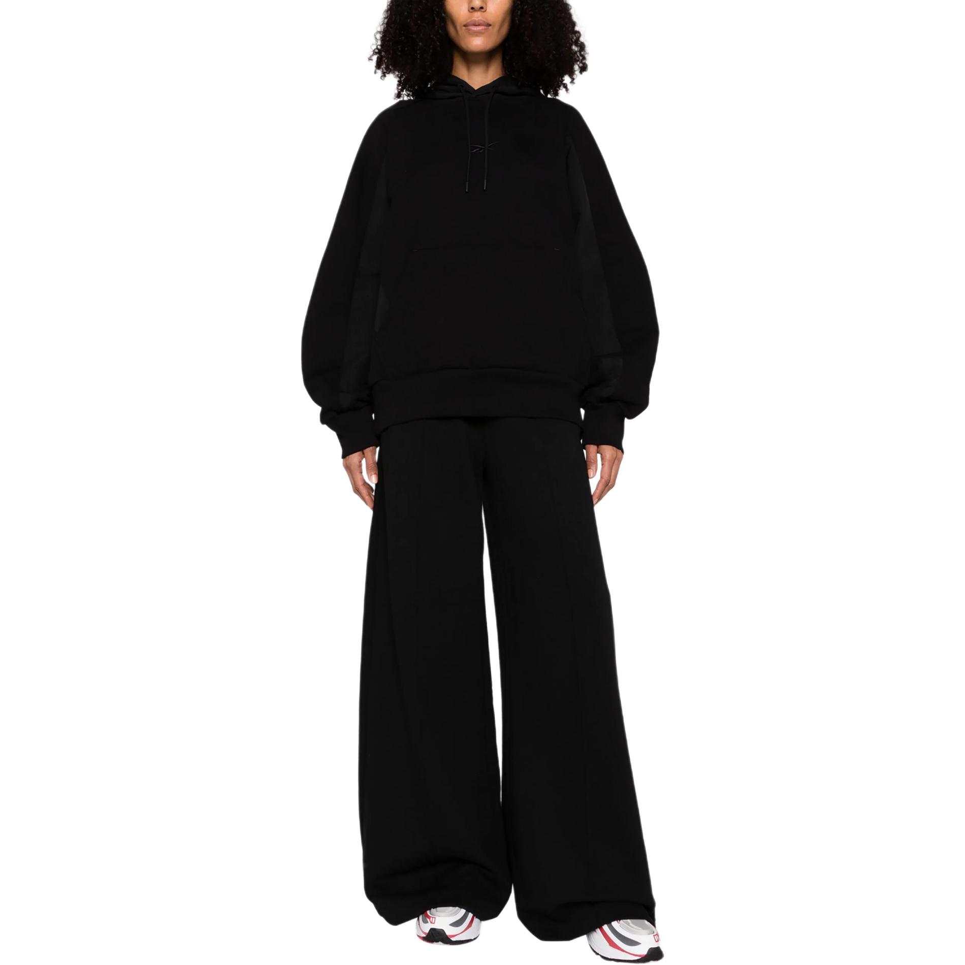 Shop 리복 유니섹스 블랙 솔리드 풀오버 후디 RMBB002C99FLE0011000