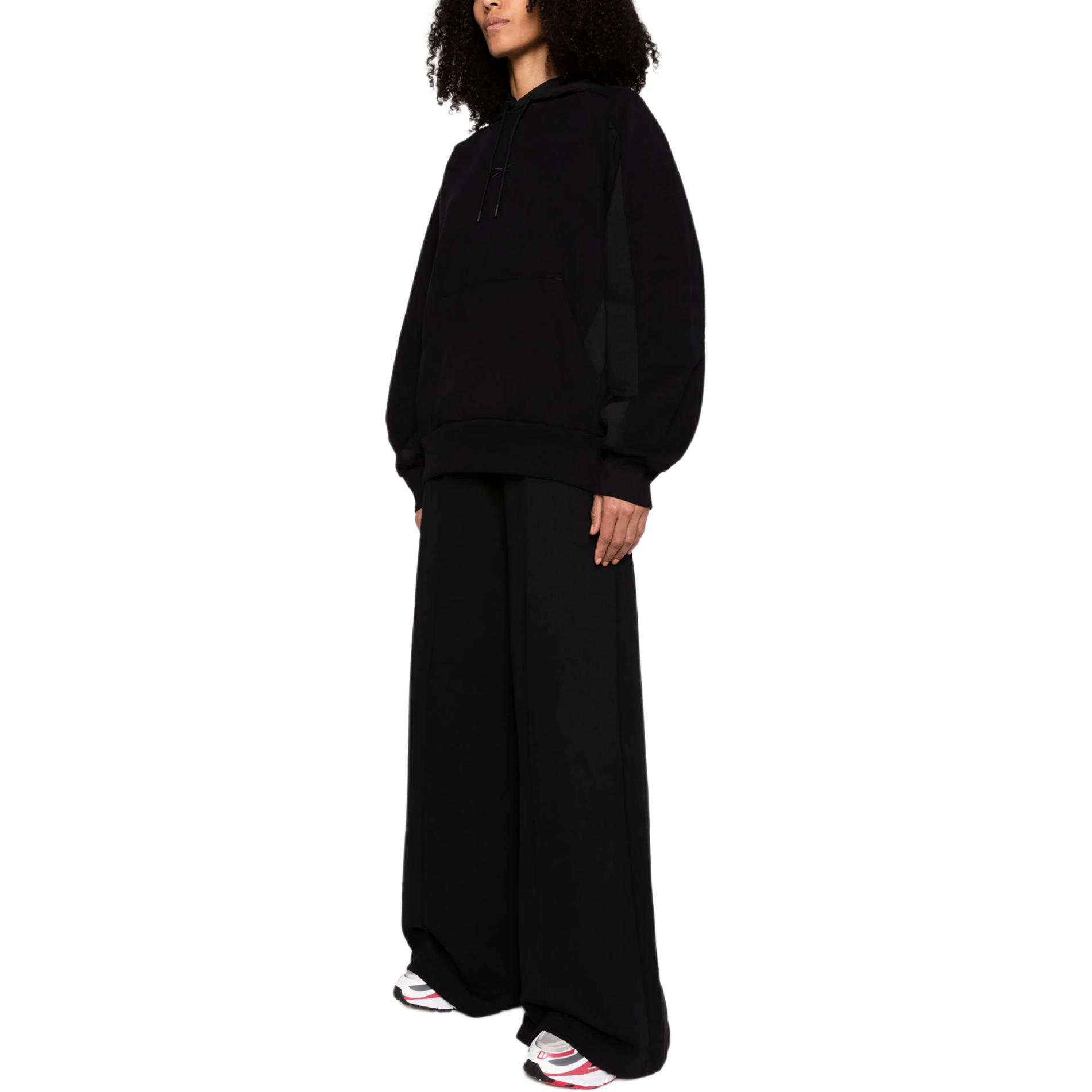 Details for 리복 유니섹스 블랙 솔리드 풀오버 후디 RMBB002C99FLE0011000