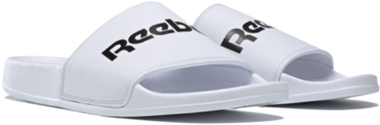 锐步男女同款经典拖鞋白色 DV5194 Lookbook 锐步男女同款经典拖鞋白色 DV5194