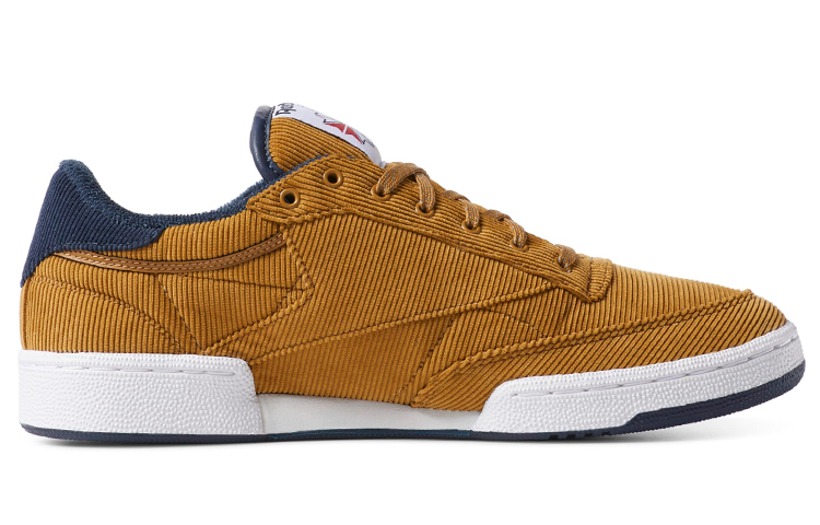 Order Reebok Club C 85 Unisex Sneakers en Velours Côtelé Jaune. DV7236