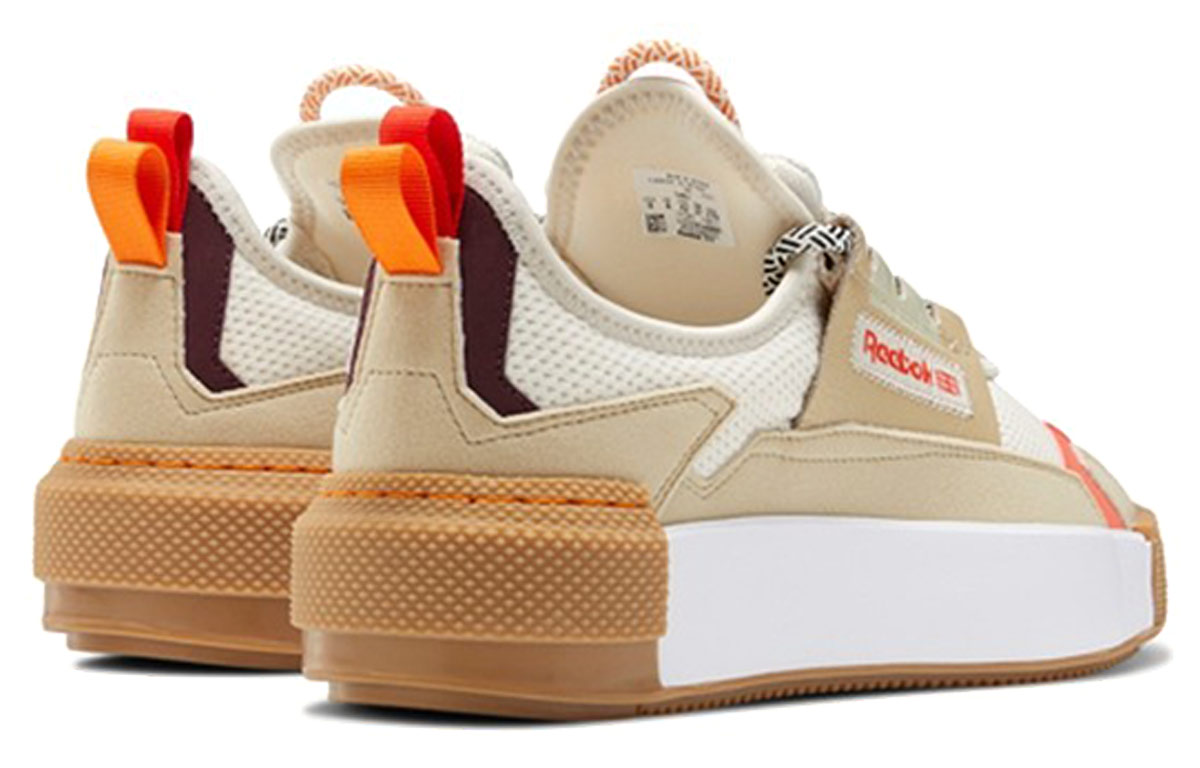 Shop Reebok Sudeca 低筒 板鞋 男女通款 米黃白