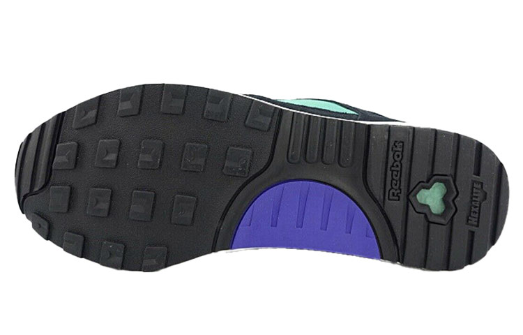 Details for Reebok Ventilator Classic 'Ligero y Cómodo Negro' V67252