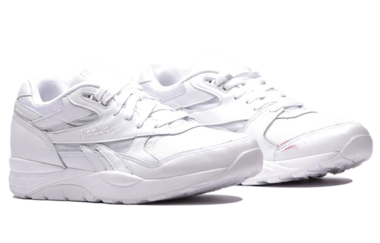 Lookbook Reebok Ventilator Supreme ''Wit Lage Sneakers'' V66092