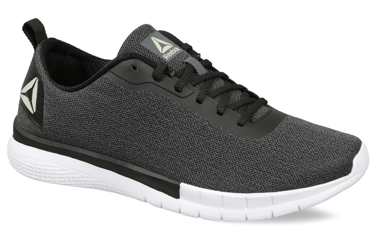 Lookbook Reebok Walking Tread Leap 2 'Black' DV7642