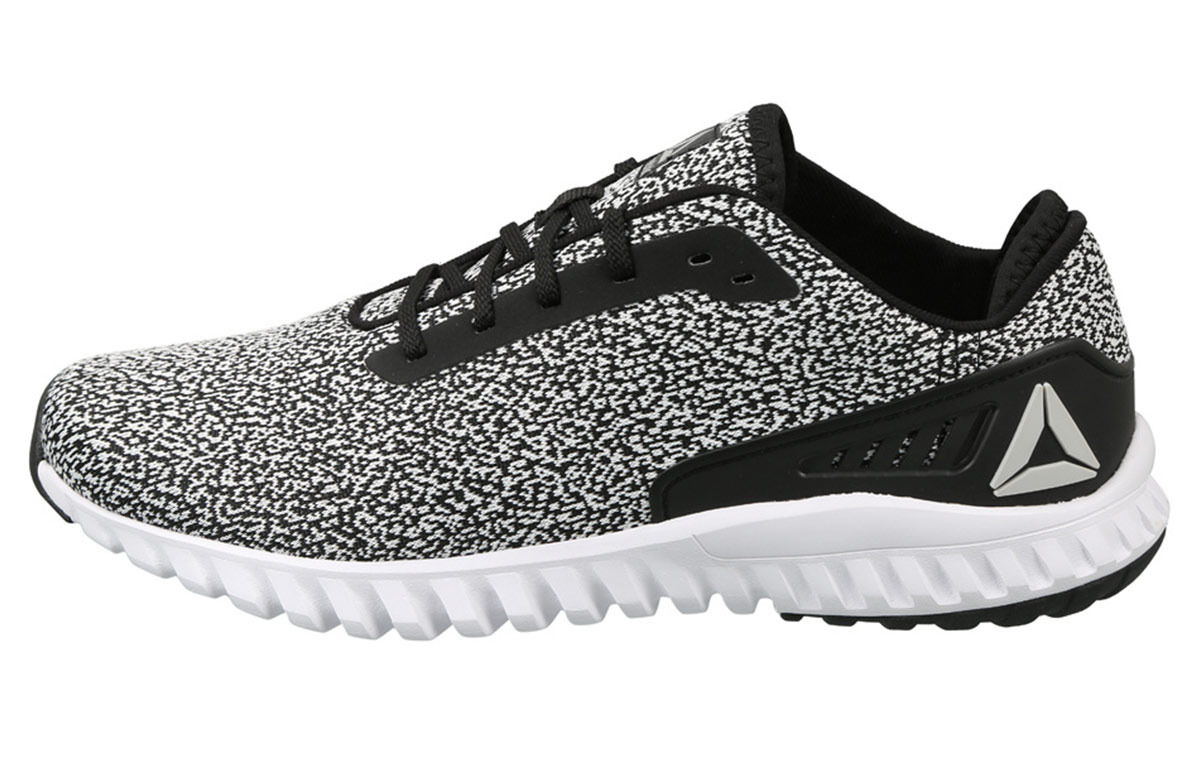 Reebok Wave Ride Black/ 'White' CN6137