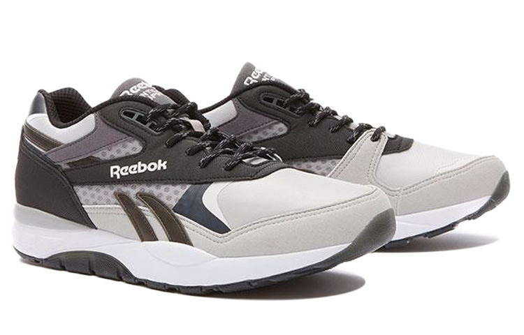 Lookbook Reebok WOOD WOOD x Ventilator Supreme 'Gris Claro' V70617