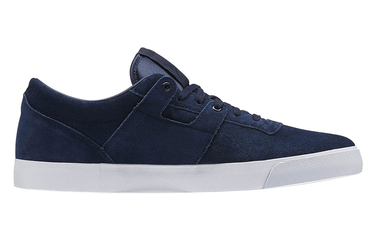Order Reebok Workout Low Sepatu Skateboard Biru Navy BD4770