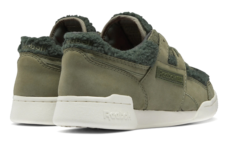 Shop Reebok Workout Plus 舒適耐磨板鞋 綠色