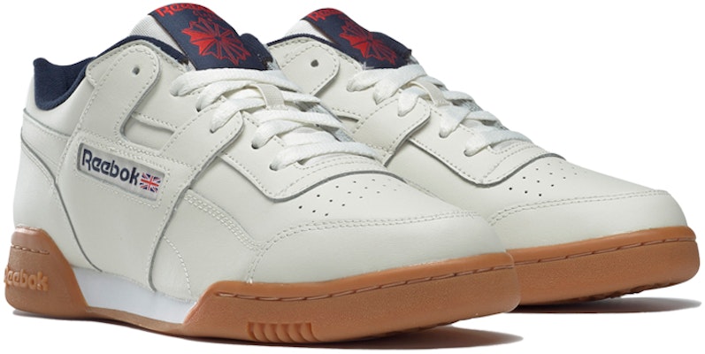 리복 워크아웃 플러스 베이지 브라운 (Reebok Workout Plus Beige Brown) DV8656 Lookbook 리복 워크아웃 플러스 베이지 브라운 (Reebok Workout Plus Beige Brown) DV8656