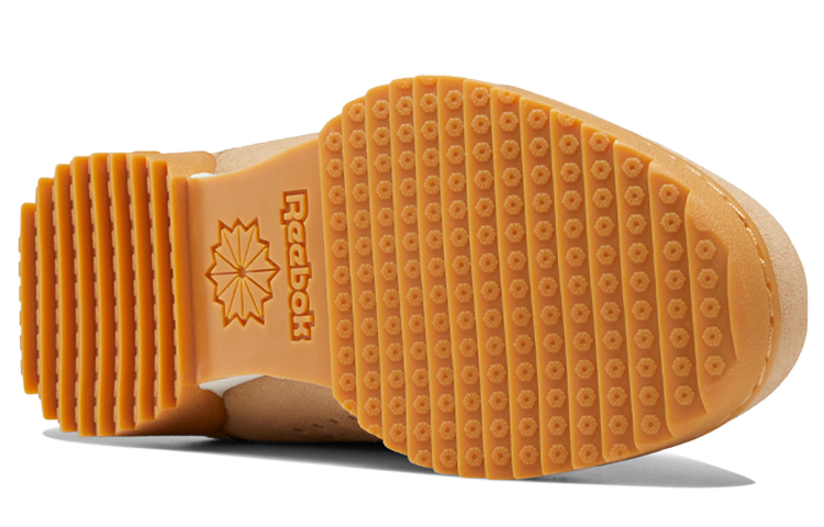 Purchase 锐步运动活力波纹靴 '姜黄色' DV7189