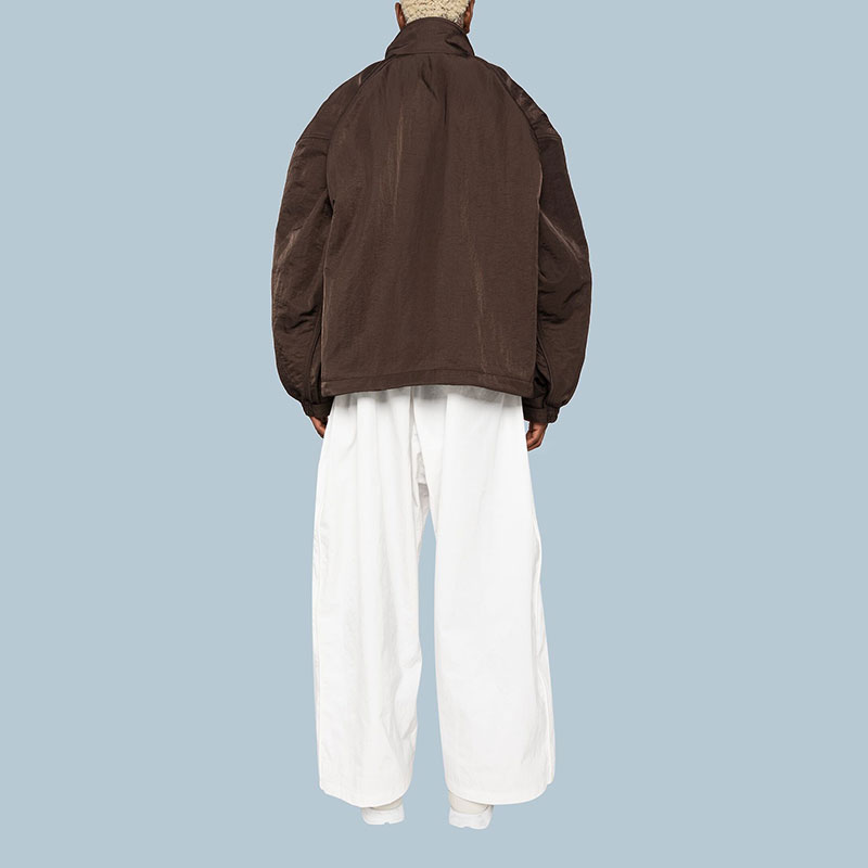 Shop 리복 x 헤드 메이너 FW23 남성용 초코 브라운 오버사이즈 파카 재킷. RMEA005C99FAB0016000