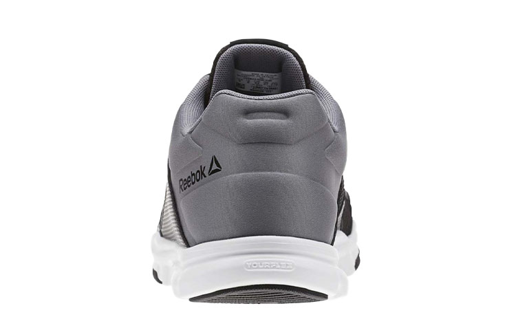 Lookbook リーボック ユアフレックス トレイン 10 ブラック/グレー CN4727