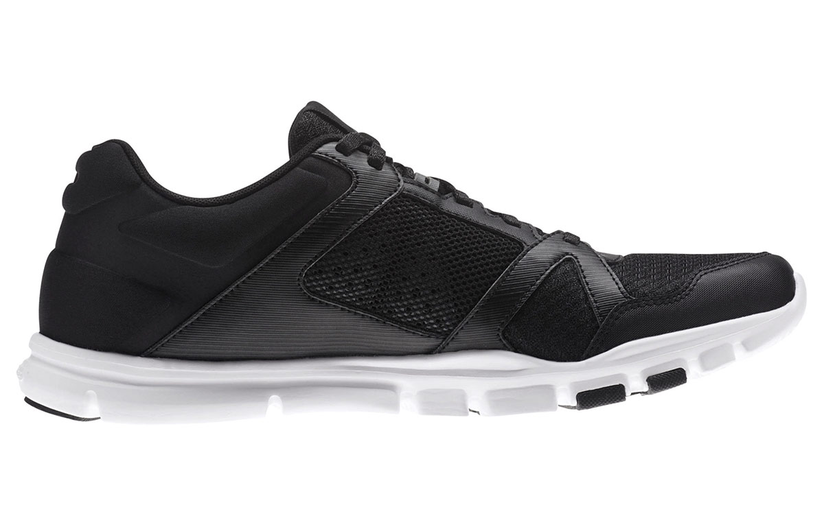 Order Reebok Yourflex Train 10 MT ''Léger Respirable Noir'' BS9882