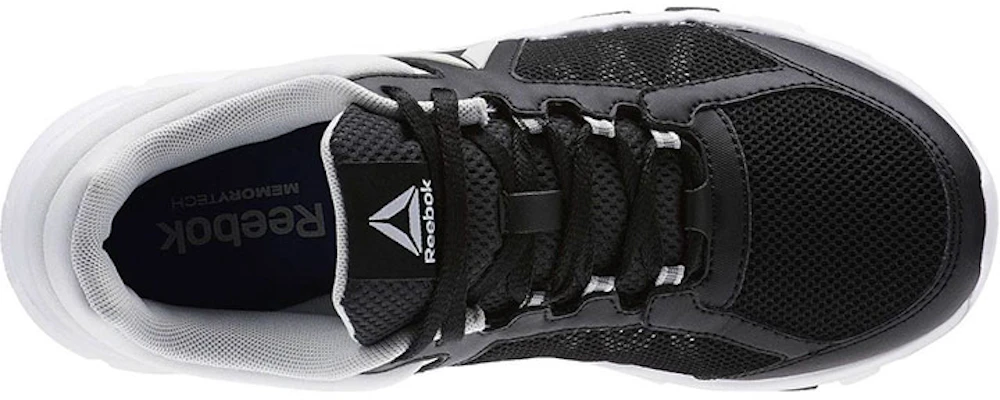 Reebok YourFlex Trainette 9.0 輕便舒適跑步鞋 黑白 Shop Reebok YourFlex Trainette 9.0 輕便舒適跑步鞋 黑白