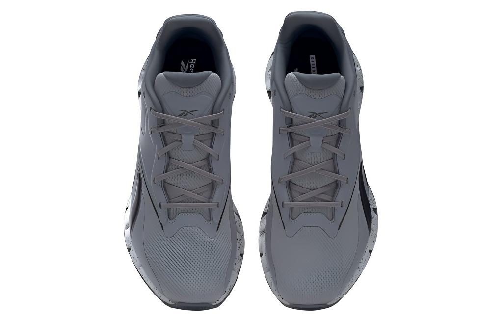 Shop 锐步Zig Dynamica 4 '纯灰黑'跑鞋 HP9264