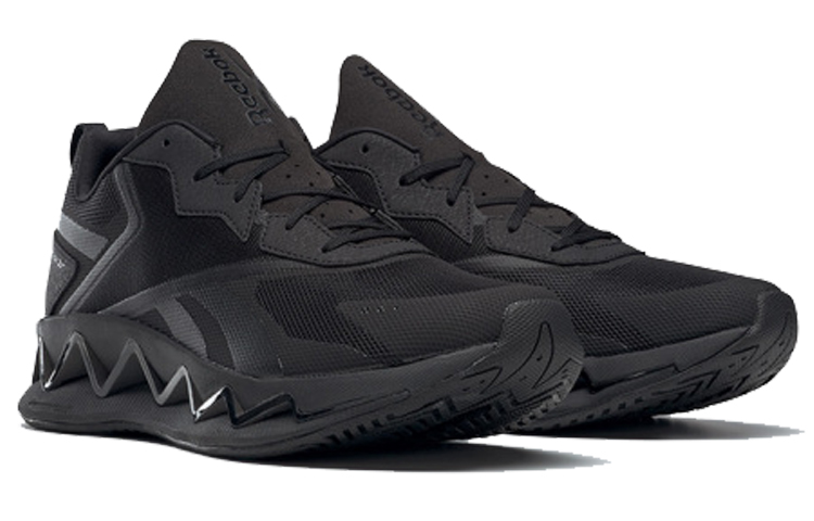Lookbook Reebok Zig Elusion ''Triple Black'' Zwart FV3840