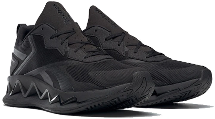 Reebok Zig Elusion ''Triple Black'' Zwart FV3840 Lookbook Reebok Zig Elusion ''Triple Black'' Zwart FV3840