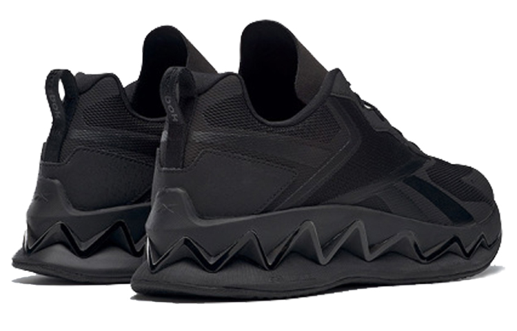 Shop Reebok Zig Elusion ''Triple Black'' Zwart FV3840