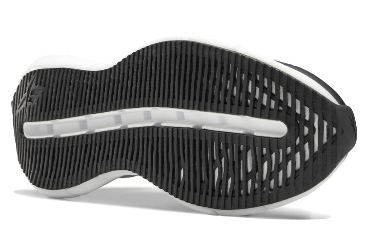 Reebok Zig Kinetica 'Black White' 圖 6