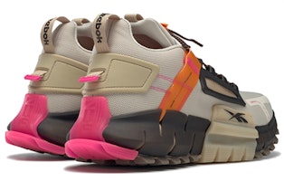 Reebok Zig Kinetica Edge 'Alabaster' Pria/Wanita Sneakers FV3835 Lookbook Reebok Zig Kinetica Edge 'Alabaster' Pria/Wanita Sneakers FV3835