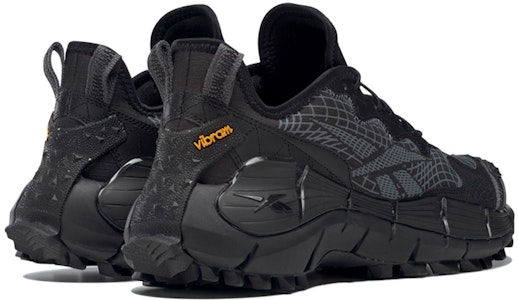 Reebok Zig Kinetica II Edge 'Hitam Kelabu Tulen' H00064 Shop Reebok Zig Kinetica II Edge 'Hitam Kelabu Tulen' H00064