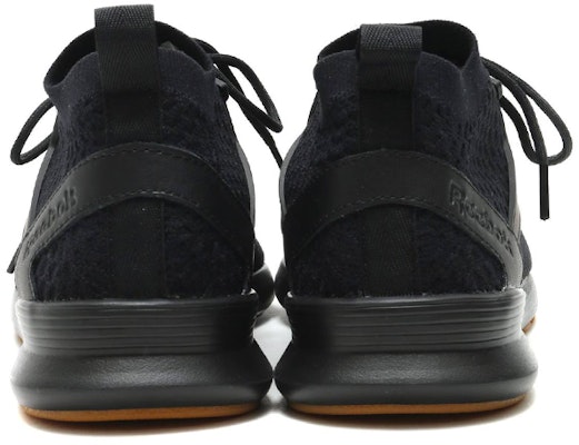 Reebok Zoku Runner Ultraknit Gum 輕便舒適跑步鞋 黑色 Shop Reebok Zoku Runner Ultraknit Gum 輕便舒適跑步鞋 黑色