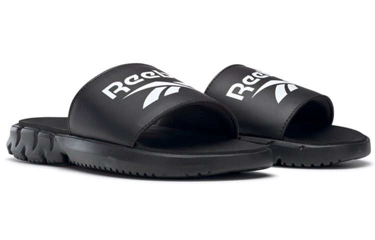 Lookbook Selipar Reebok Ztaur Slide S29200