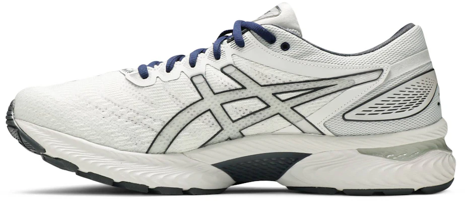 레인잉 챔프 x 아식스 젤 님버스 22 '파리 에디션' 1021A516-020 Lookbook 레인잉 챔프 x 아식스 젤 님버스 22 '파리 에디션' 1021A516-020