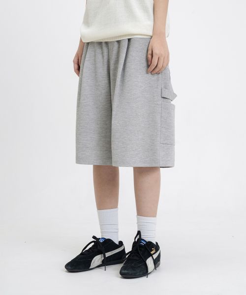 Sizing REMAIN SECOND Bermuda Wide One-Tuck Carpenter Sweat Shorts [Gray] LMPT11