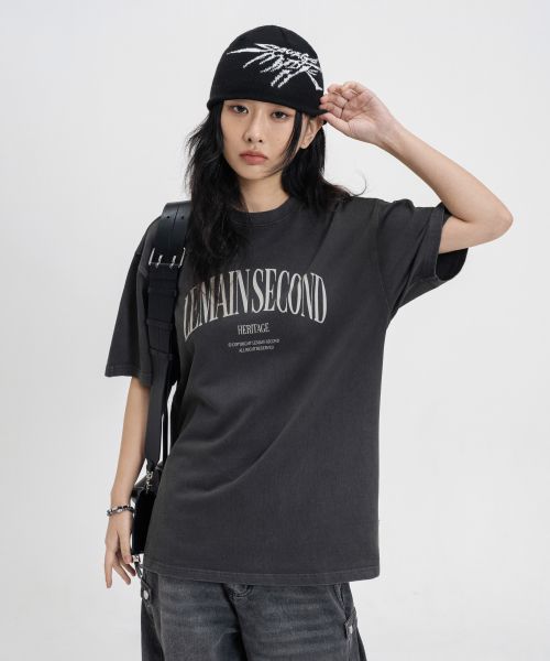 Lookbook REMAIN SECOND Heritage Arch Logo Oversized T-Shirt [Pigment] LMTS07