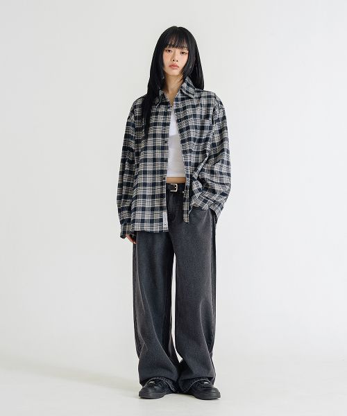 Purchase Remain Second Natural Washed Wide Denim Pants [Black Denim] LBLMPT01